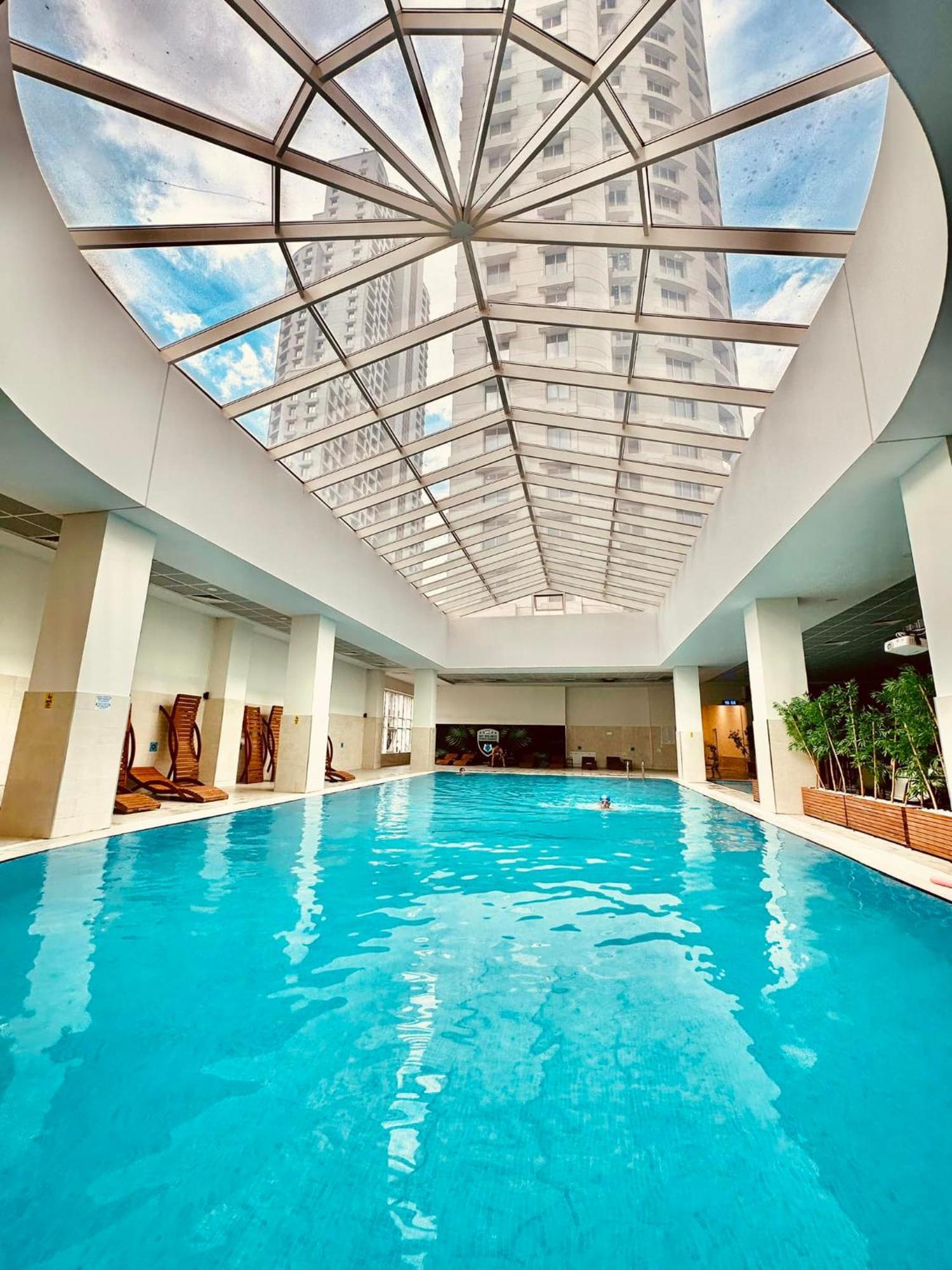 Luxury Condo On 18Th Floor With Pool, Fitness, Parking Included. Скопье Экстерьер фото