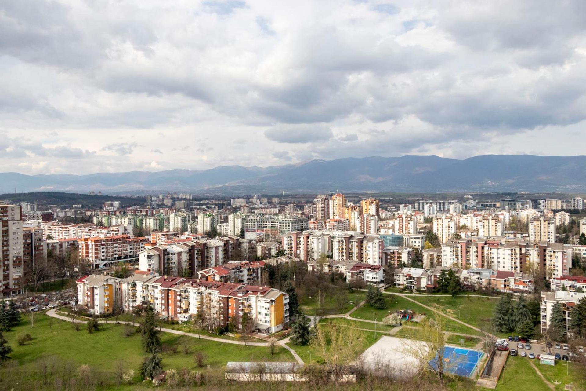 Luxury Condo On 18Th Floor With Pool, Fitness, Parking Included. Скопье Экстерьер фото