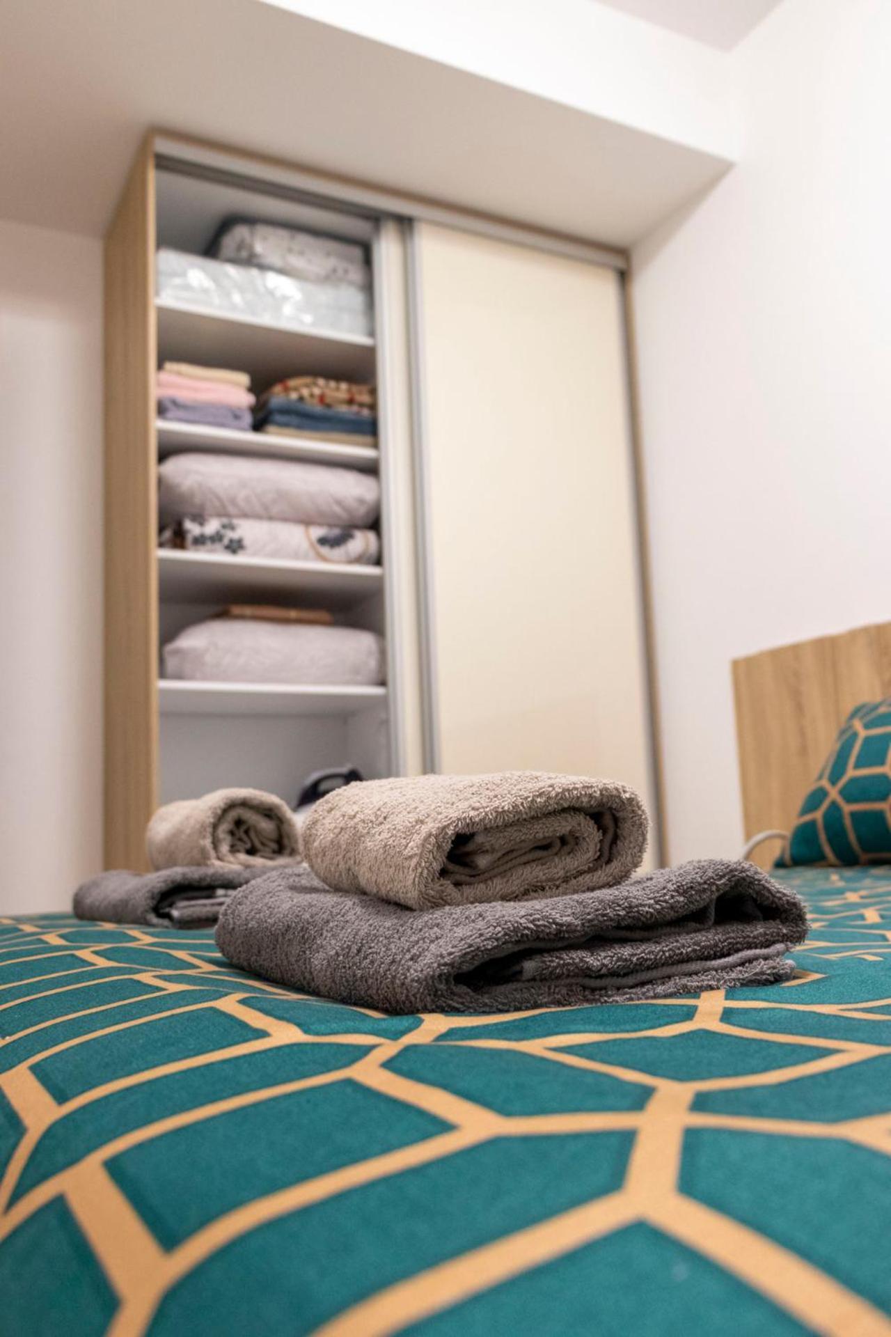 Luxury Condo On 18Th Floor With Pool, Fitness, Parking Included. Скопье Экстерьер фото