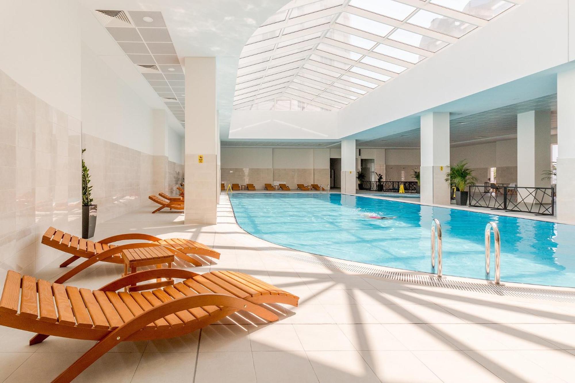 Luxury Condo On 18Th Floor With Pool, Fitness, Parking Included. Скопье Экстерьер фото